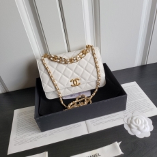 Chanel 19 Bags